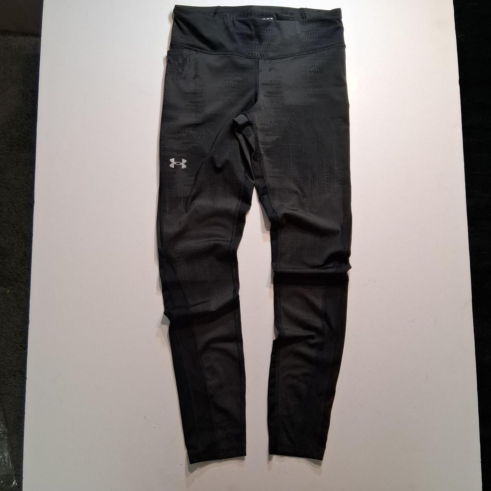 Womens Under Armour black compression leggings